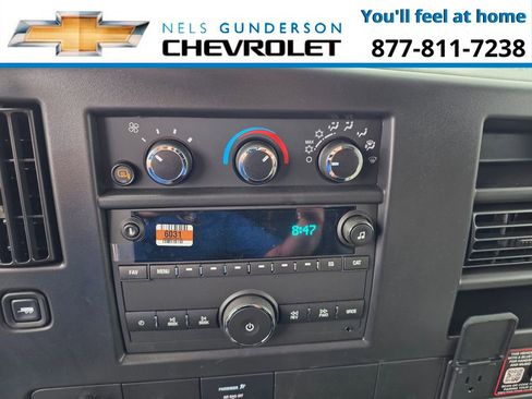 New 2026 Chevrolet Express 3500 Extended RWD image 16