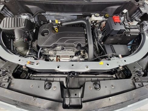 Used 2025 Chevrolet Equinox LT image 9