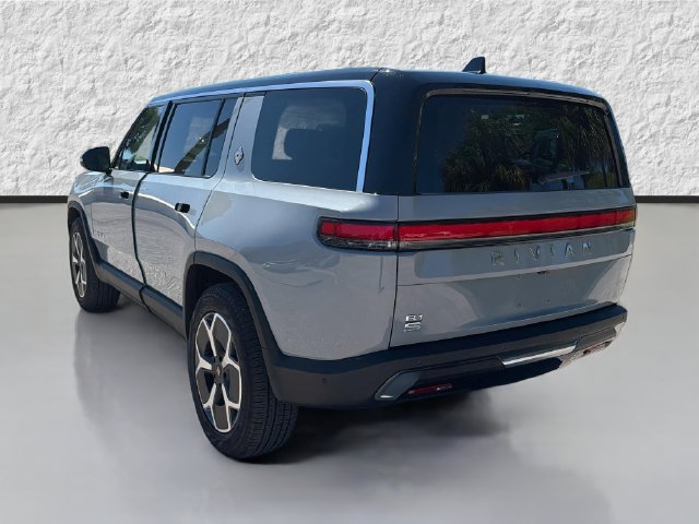 Used 2024 Rivian R1S Adventure Dual AWD/4WD image 5
