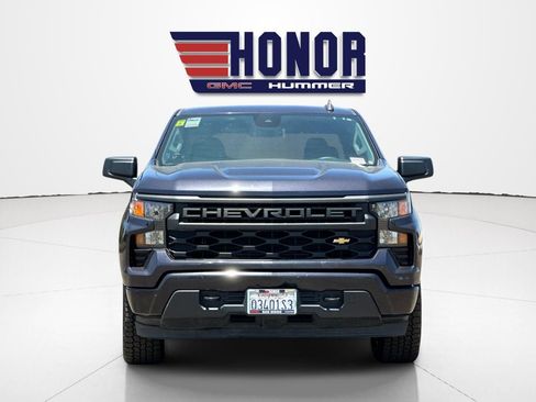 Used 2022 Chevrolet Silverado 1500 Custom AWD/4WD image 9