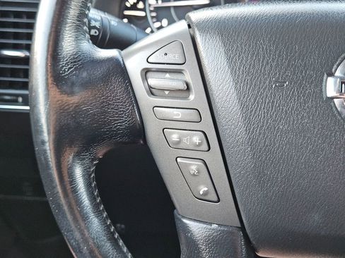 Used 2020 Nissan Armada SL w/ Premium Package image 18