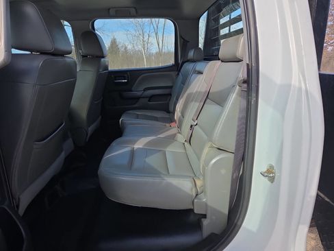 Used 2017 Chevrolet Silverado 3500 W/T w/ WT Convenience Package image 18