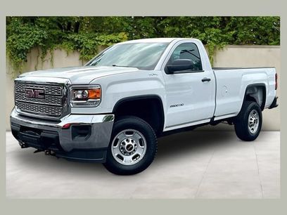 Used 2018 GMC Sierra 2500 4x4 Regular Cab