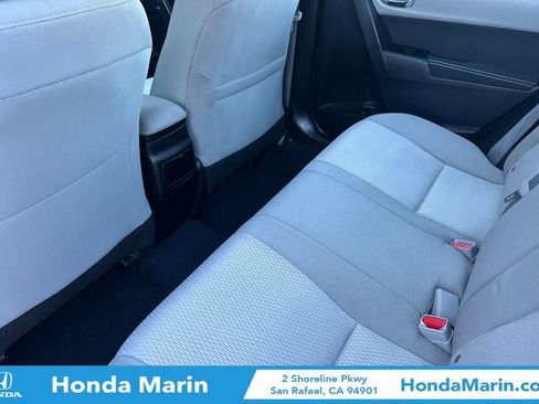 Used 2014 Toyota Corolla LE image 15