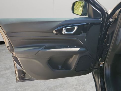 New 2026 Jeep Compass Latitude w/ Quick Order Package 29K image 25