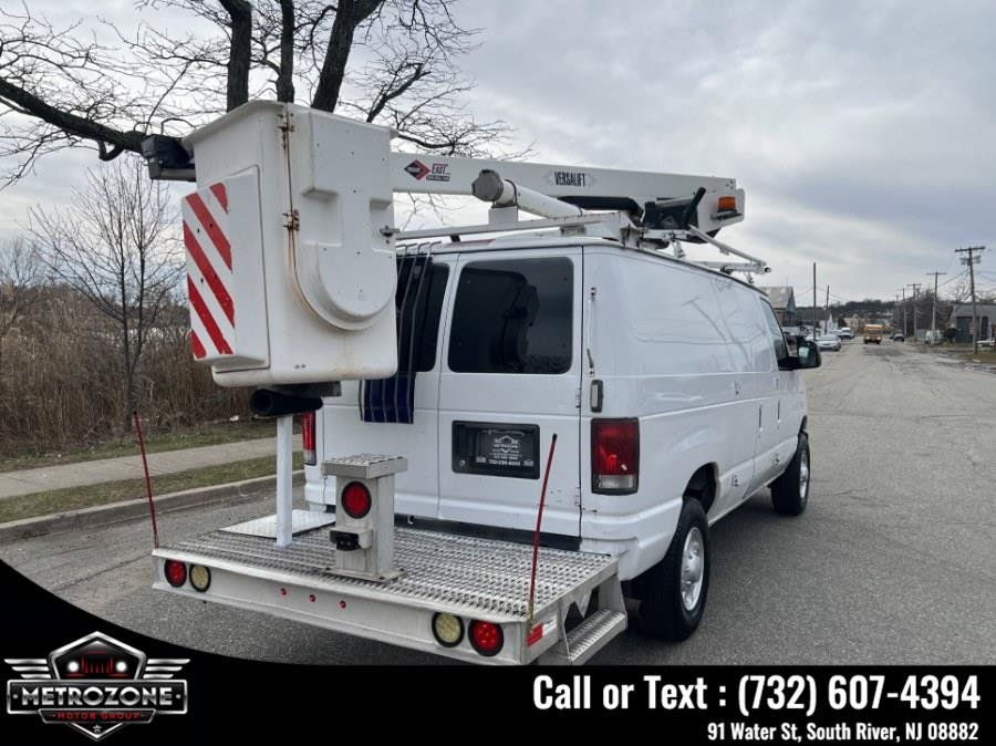 Used 2014 Ford E-350 and Econoline 350 Super Duty w/ Power Group RWD image 10