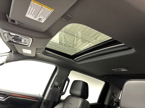 New 2026 GMC Sierra 1500 Denali w/ Denali Reserve Package image 41