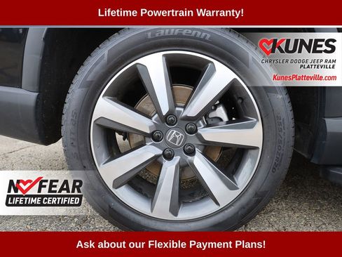 Used 2023 Honda Pilot Elite image 12