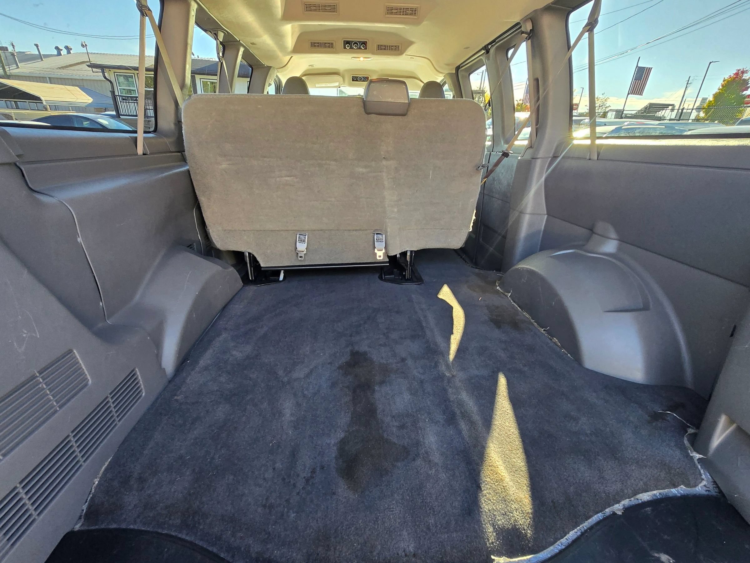 Used 2017 Chevrolet Express 2500 LS RWD image 20