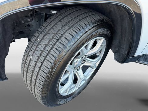 Used 2022 Jeep Wagoneer Series II AWD/4WD image 9