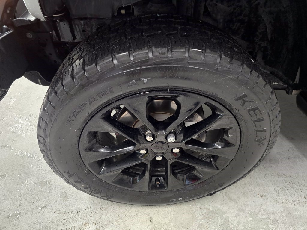 Used 2021 Jeep Wrangler Unlimited Sahara AWD/4WD image 9