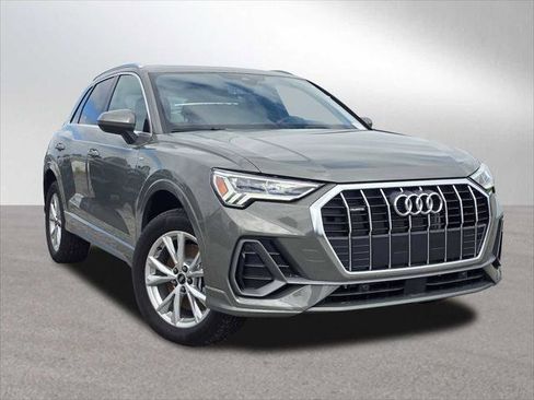 New 2025 Audi Q3 2.0T Premium image 1