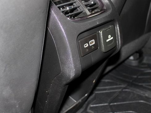 Used 2020 Chevrolet Blazer RS image 28