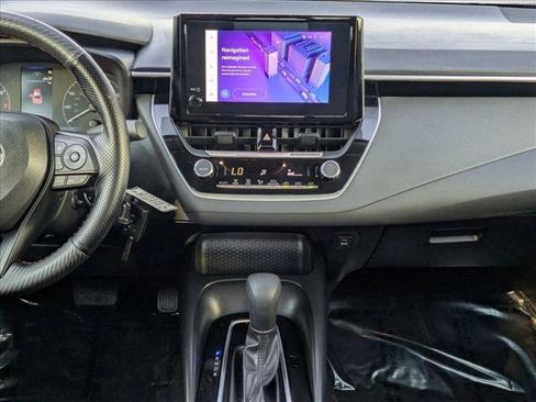 Used 2023 Toyota Corolla LE image 14