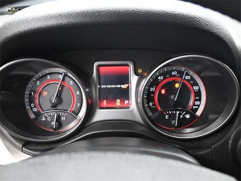 Used 2018 Dodge Journey Crossroad image 4