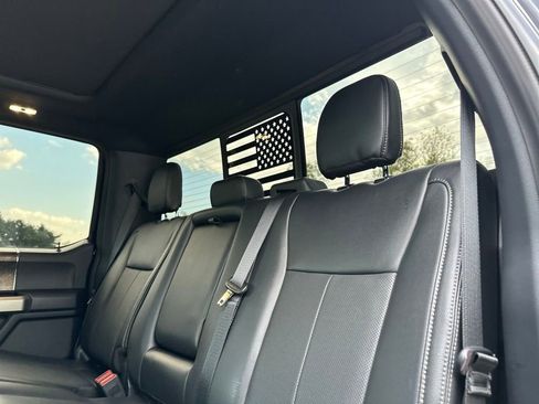 Used 2022 Ford F250 Lariat w/ Tremor Off-Road Package AWD/4WD image 22