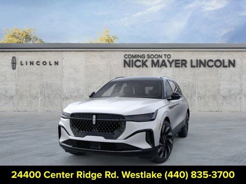 New 2026 Lincoln Nautilus Reserve w/ Jet Appearance Package AWD/4WD image 2
