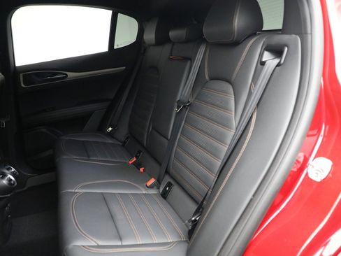 New 2025 Alfa Romeo Stelvio Sprint image 17