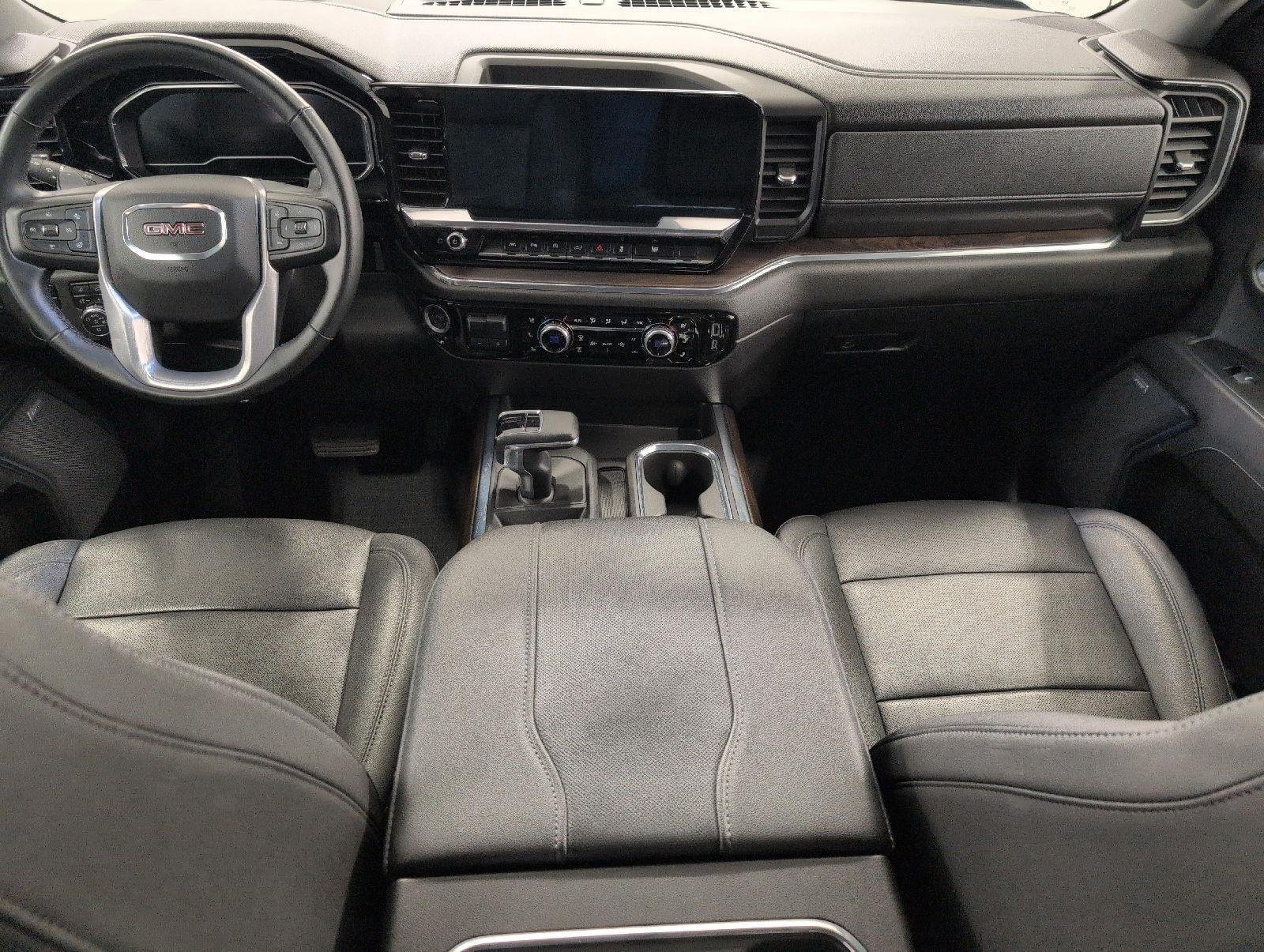 Used 2023 GMC Sierra 1500 SLT w/ SLT Premium Plus Package AWD/4WD image 6