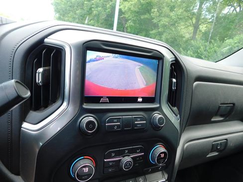 Used 2020 Chevrolet Silverado 1500 LT w/ All-Star Edition AWD/4WD image 10