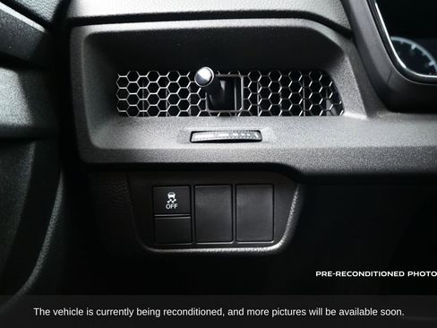 Used 2025 Honda CR-V EX image 13