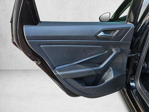 Used 2021 Volkswagen Jetta S w/ Driver Assistance Package image 19