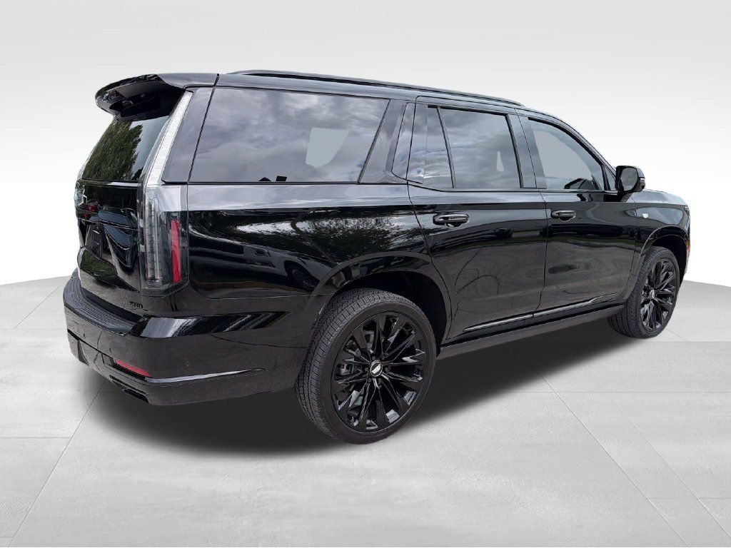 Used 2026 Cadillac Escalade Platinum Sport w/ LPO, ONYX Package AWD/4WD image 7