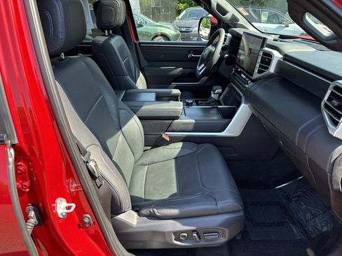 Used 2025 Toyota Tundra Platinum AWD/4WD image 9