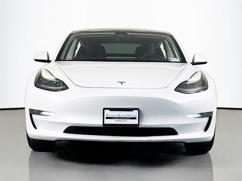 Used 2022 Tesla Model 3 Long Range AWD/4WD image 2