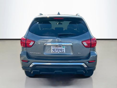 Used 2019 Nissan Pathfinder SL FWD image 6