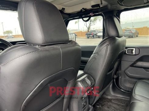 Used 2018 Jeep Wrangler Unlimited Sahara w/ Dual Top Group image 25