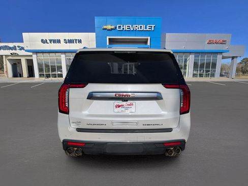 Used 2022 GMC Yukon XL Denali w/ Denali Ultimate Package image 9