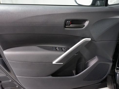 Certified 2026 Toyota Corolla Cross LE w/ Moonroof Package FWD image 29