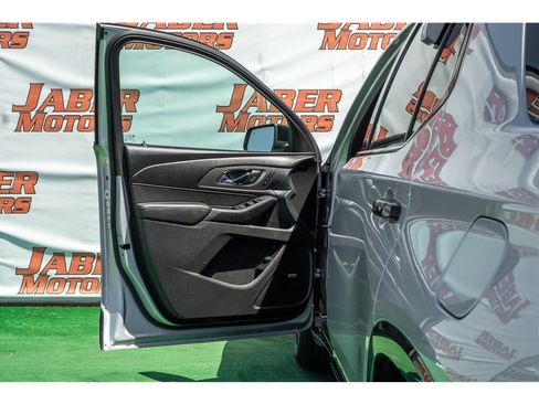 Used 2022 Chevrolet Traverse Premier w/ Redline Edition FWD image 28