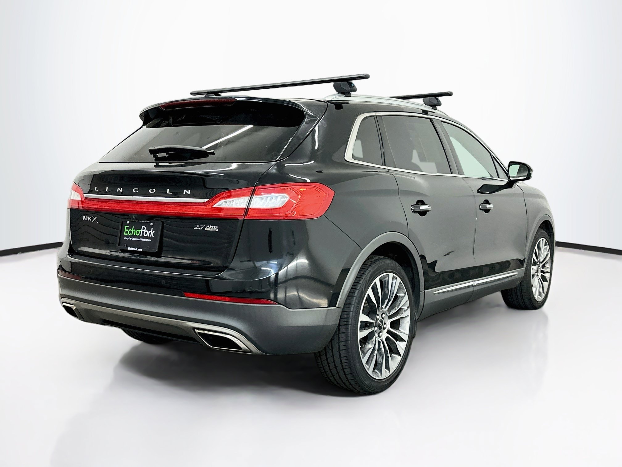 Used 2016 Lincoln MKX Reserve w/ Driver Assistance Package AWD/4WD image 9