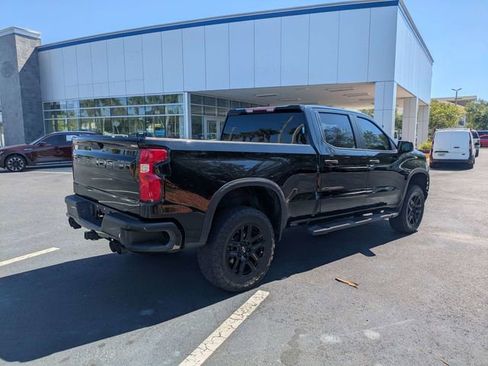 Used 2022 Chevrolet Silverado 1500 Custom Trail Boss w/ Safety Confidence Package AWD/4WD image 3