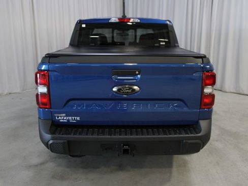 Used 2024 Ford Maverick Lariat w/ Black Appearance Package FWD image 32