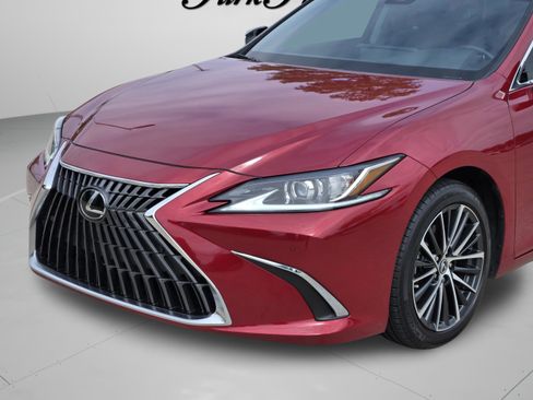 Certified 2025 Lexus ES 300h w/ Premium Package FWD image 34