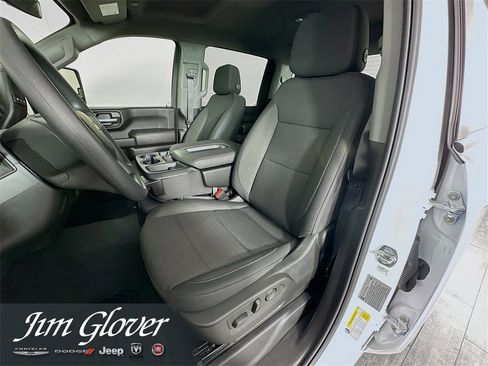 Used 2025 Chevrolet Silverado 2500 Custom w/ Custom Convenience Package image 23