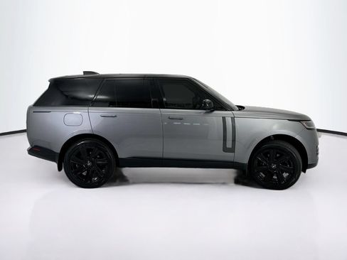 Used 2023 Land Rover Range Rover SE AWD/4WD image 4