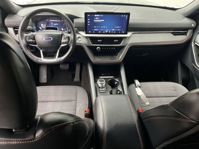Certified 2025 Ford Explorer ST-Line