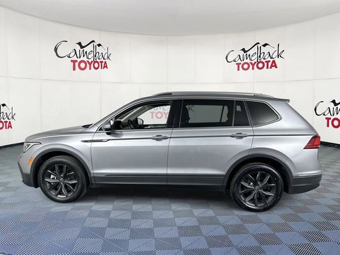 Used 2024 Volkswagen Tiguan SE image 4