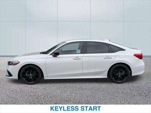 Used 2024 Honda Civic Sport image 10