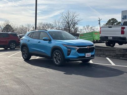 New 2026 Chevrolet Trax LT w/ Driver Confidence Package