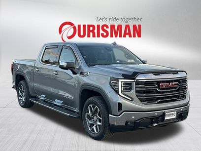 Used 2024 GMC Sierra 1500 SLT w/ SLT Premium Plus Package