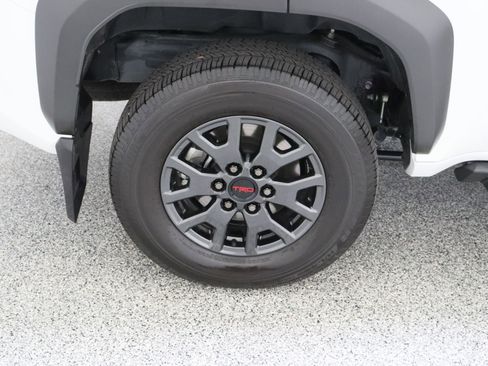Used 2025 Toyota 4Runner SR5 RWD image 6
