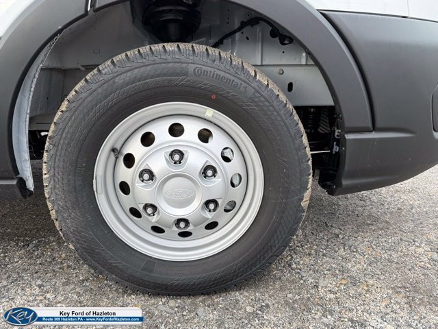 Used 2025 Ford Transit 350 148 Low Roof AWD image 45