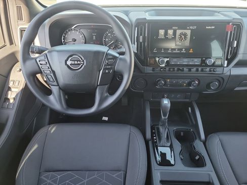 New 2026 Nissan Frontier SV w/ Tow Package image 4