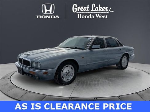 Used 1997 Jaguar XJ6 image 1