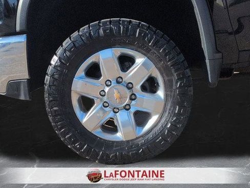 Used 2021 Chevrolet Silverado 2500 LTZ w/ LTZ Premium Package AWD/4WD image 34
